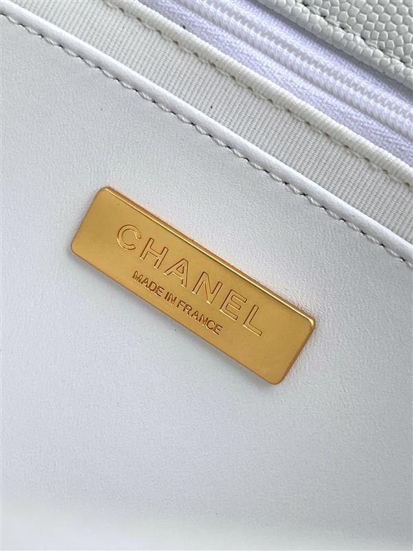 2026127213721113 800